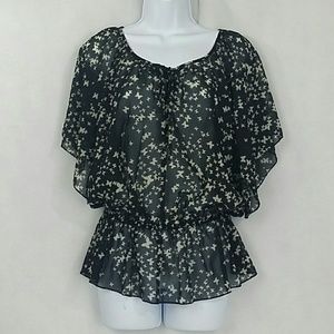 No Boundaries Women's Medium (7-9)sheer top black